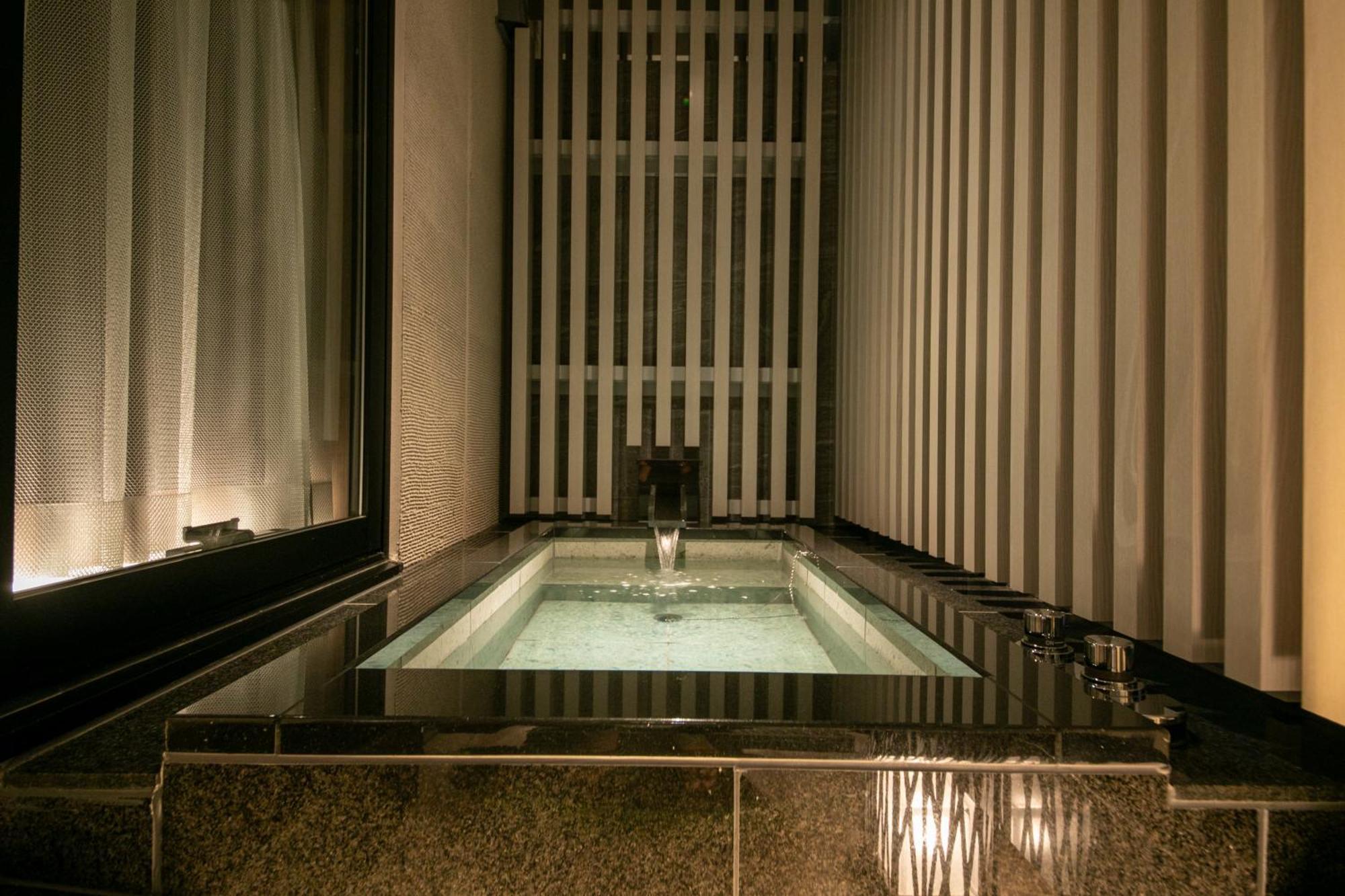 טוקיו Hotel Karuta Akasaka -Adult Only- מראה חיצוני תמונה